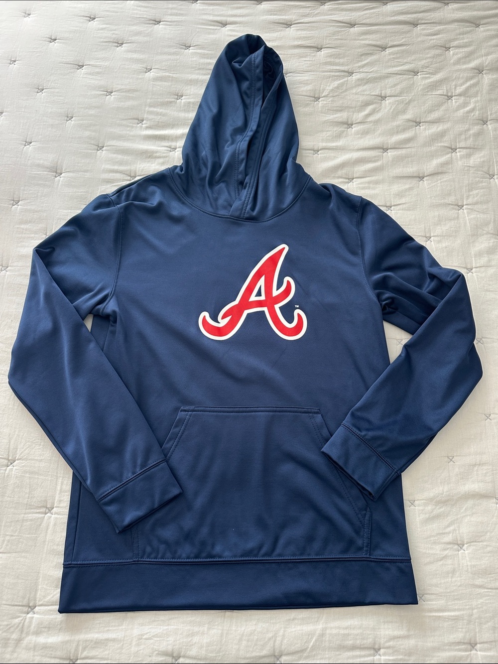 Boy’s XL Atlanta Braves hoodie